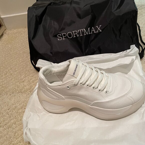 MaxMara Women's Sportmax Sneakers - Size 36/US6 - Like New, Only Worn Once! - Picture 8 of 13